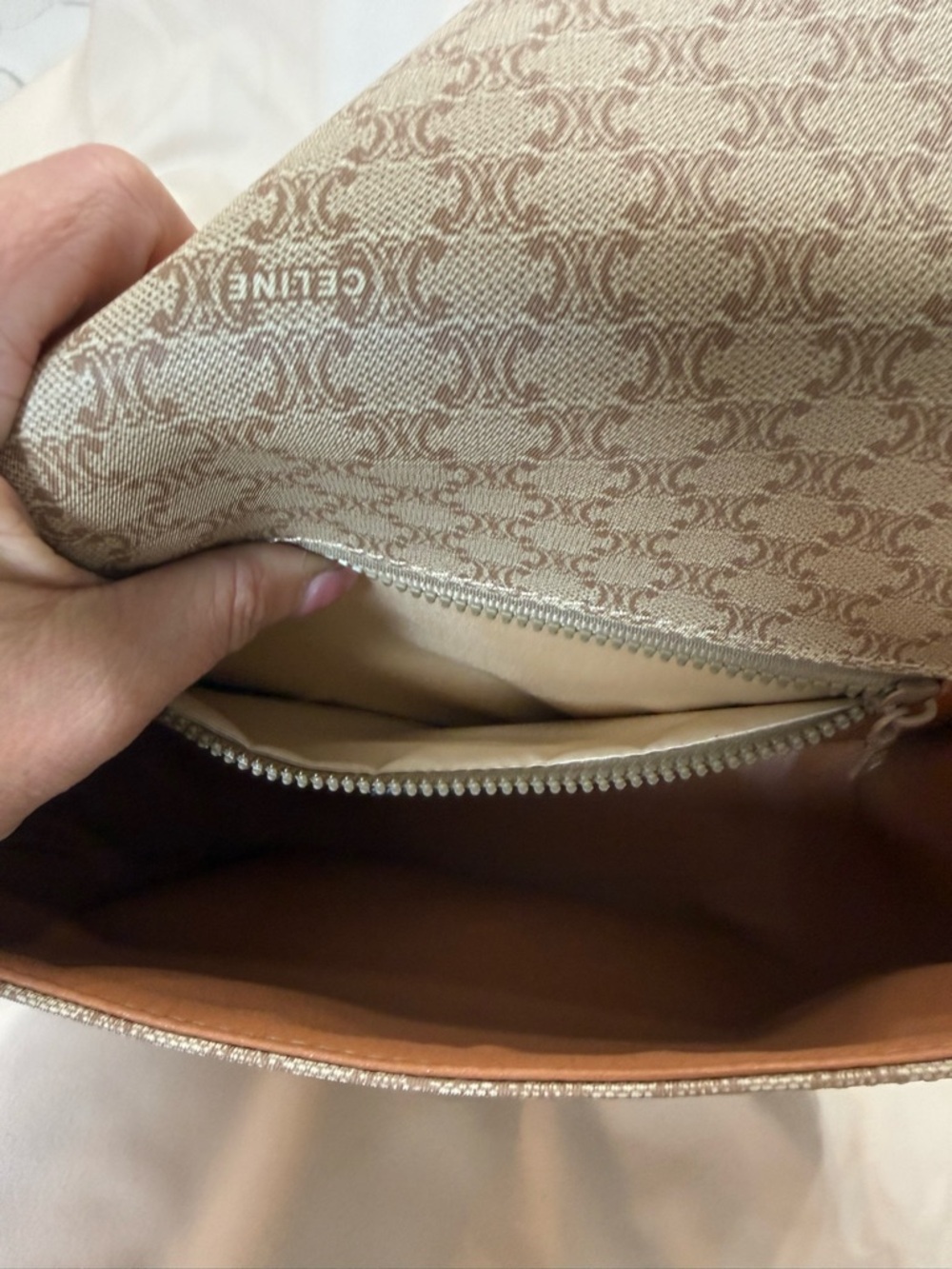 Celine Tan Brown Vintage Macadam PVC and leather shoulder bag - Picture 8 of 12